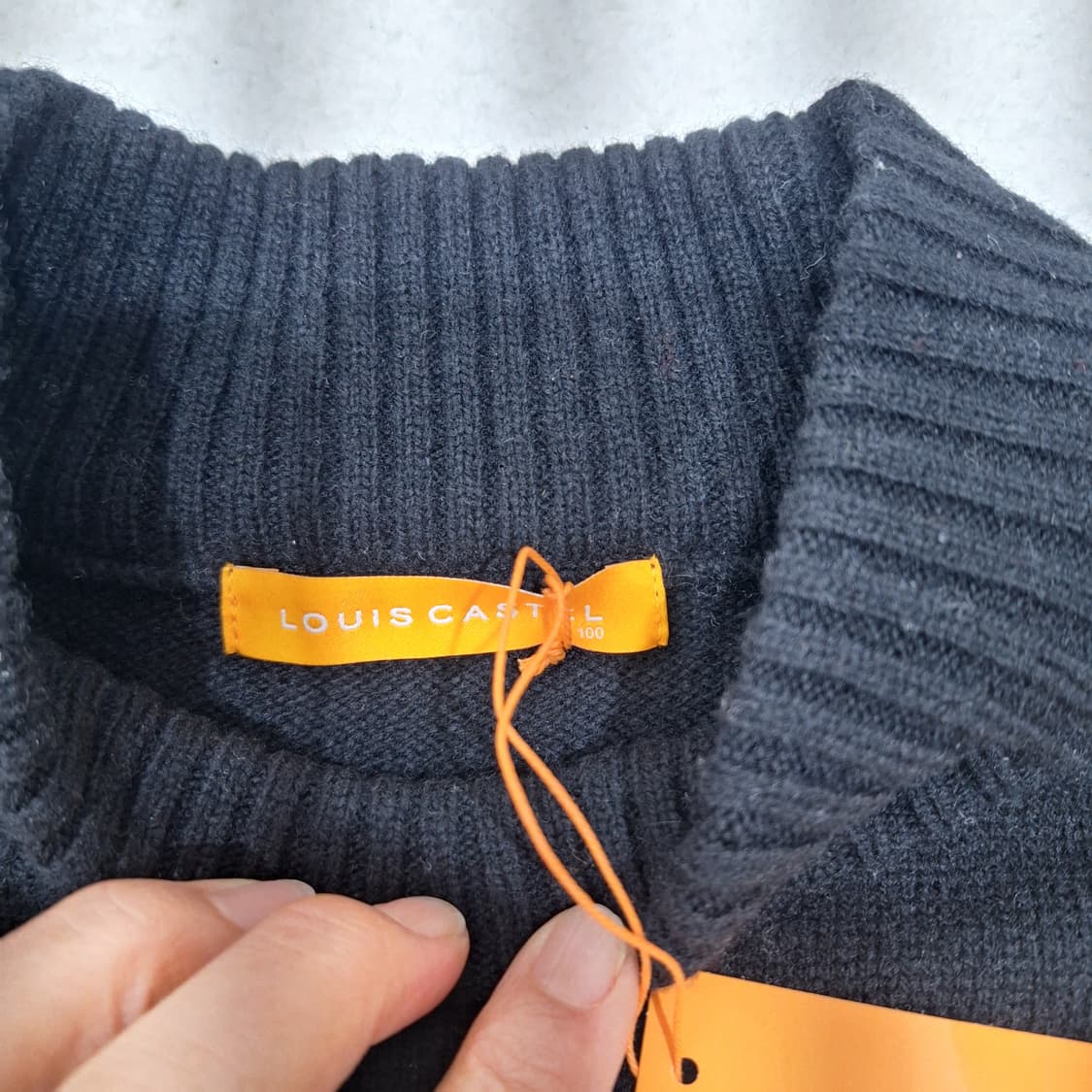 루이까스텔  니트L 상품이미지2