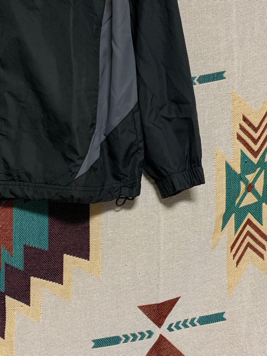 나이키 바람막이 M 상품이미지3