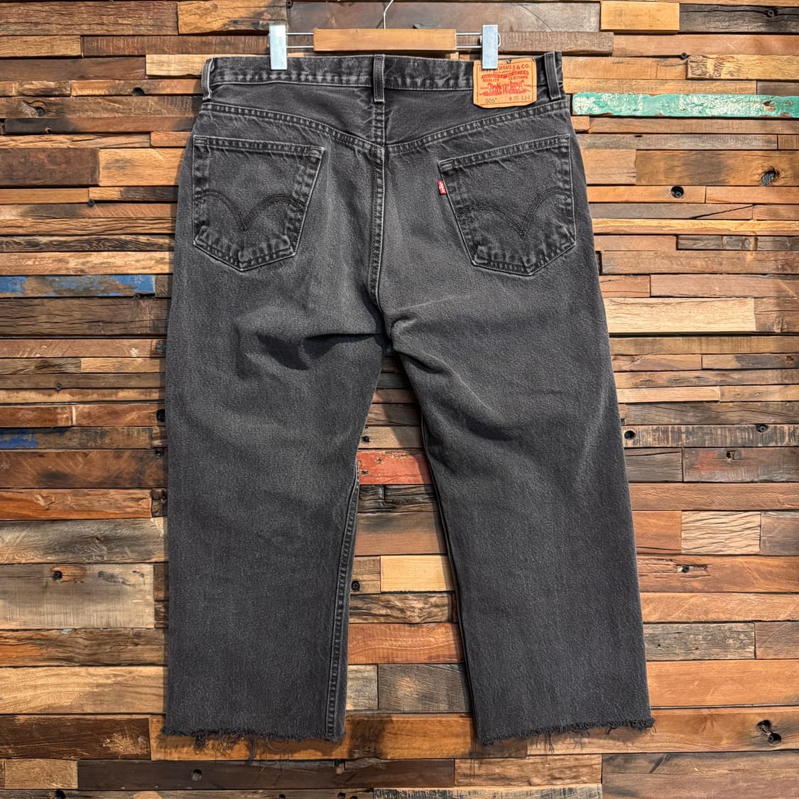 00s Levis 505 Cutted Black Denim Pants 상품이미지3