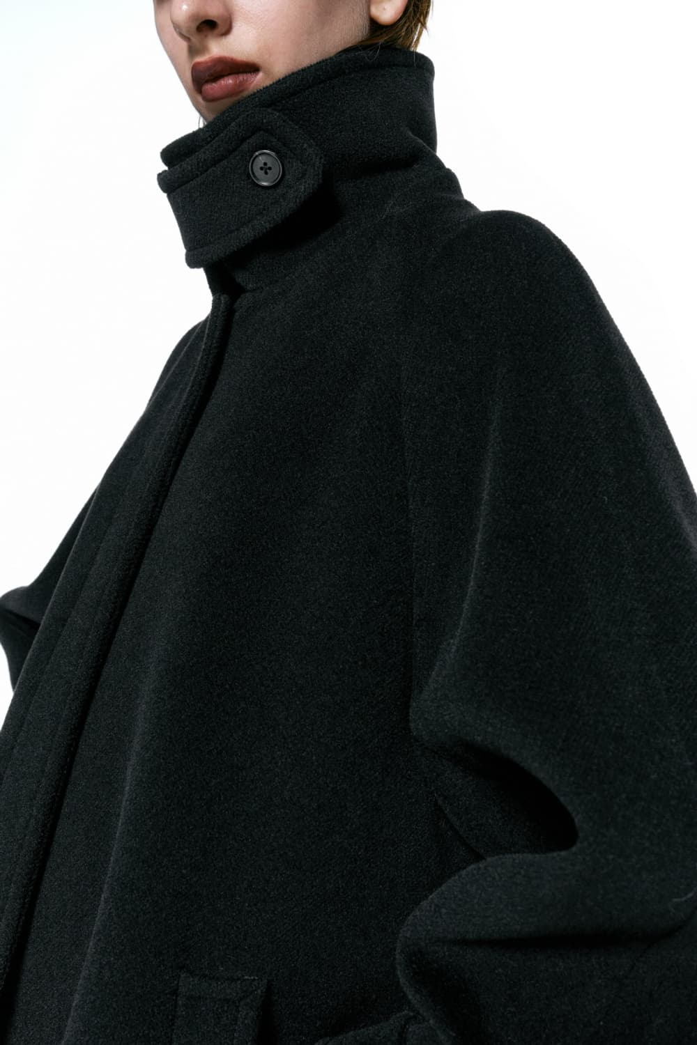 인사일런스 우먼 발마칸 코트 블랙 m 판매합니다! 상품이미지6