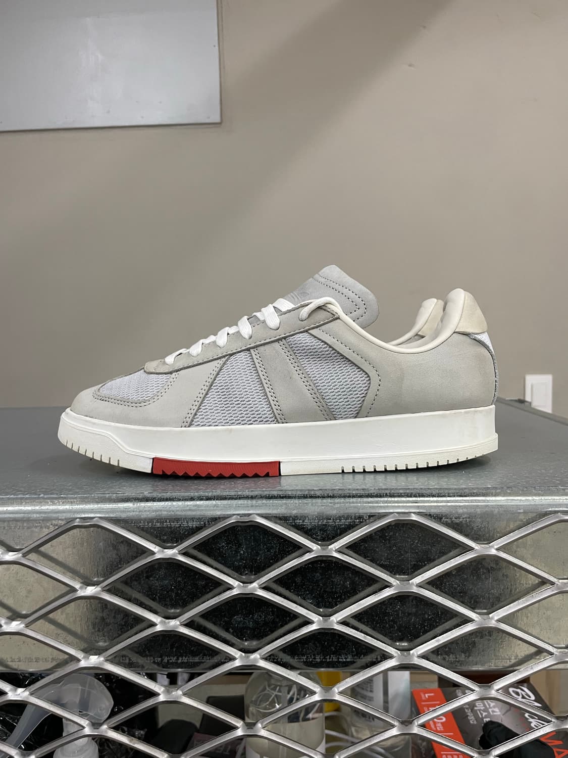 아디다스 BW 프리미어 클라우드 화이트 245  상품이미지1