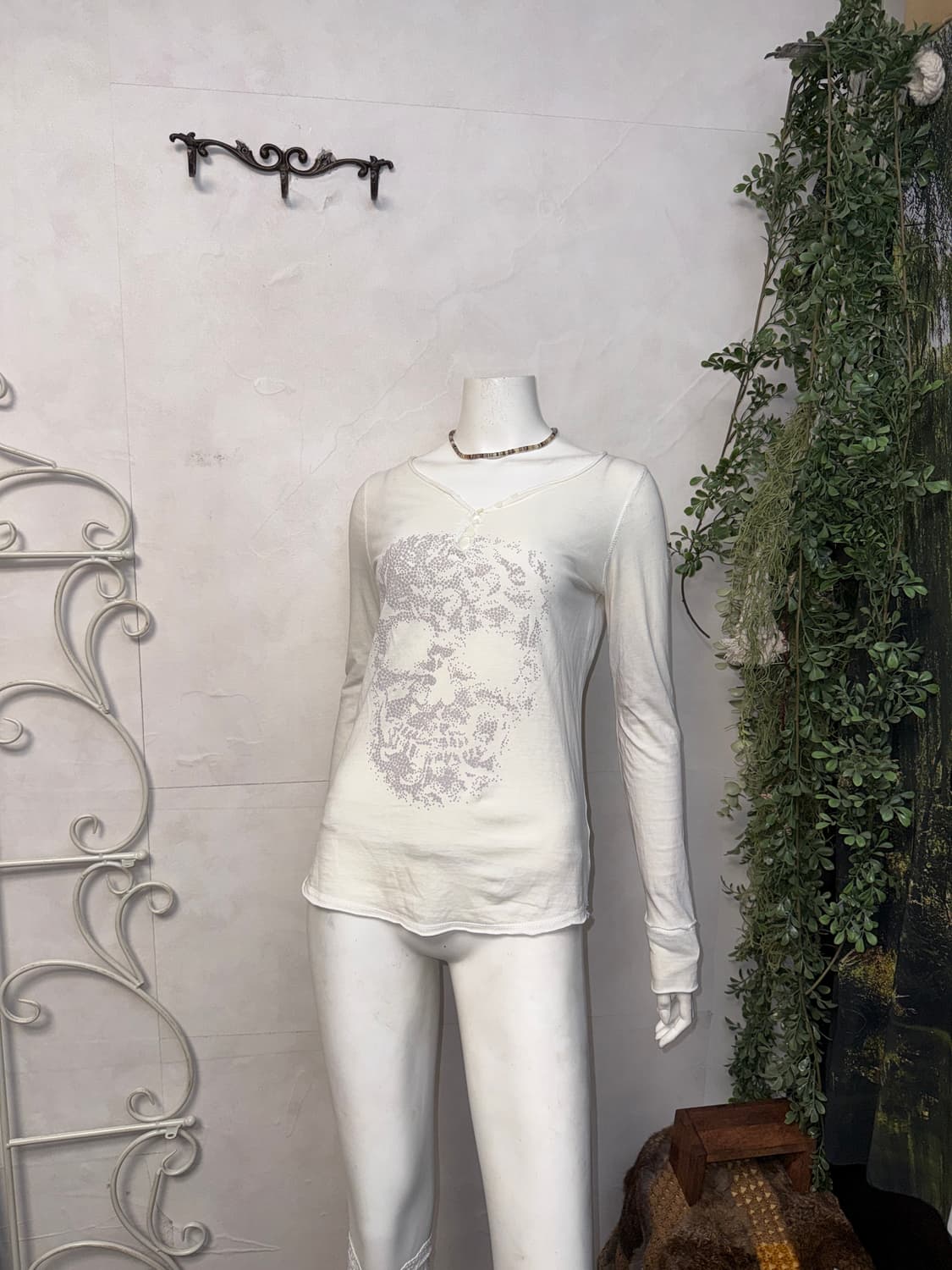 Zadig & Voltaire dot skull button sleeve 상품이미지1