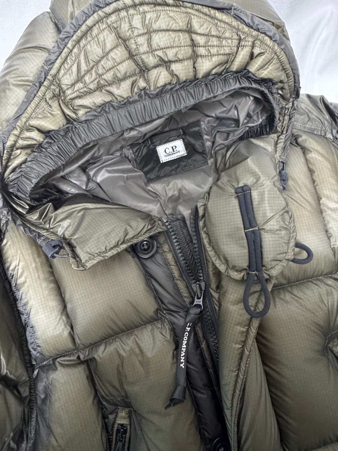 CP컴퍼니 DD쉘 디디쉘 남성 패딩 자켓 50 (23FW 상품)  상품이미지5