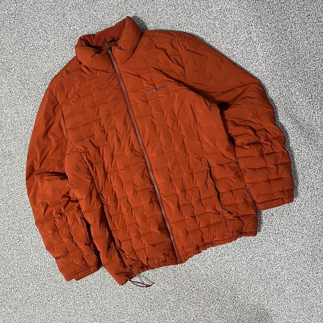 컬럼비아 경량패딩 상품이미지1