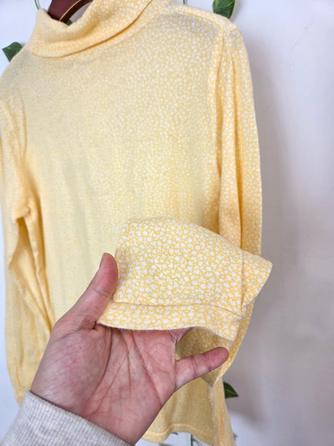 노랑 잔꽃 목폴라 슬리브 상품이미지5