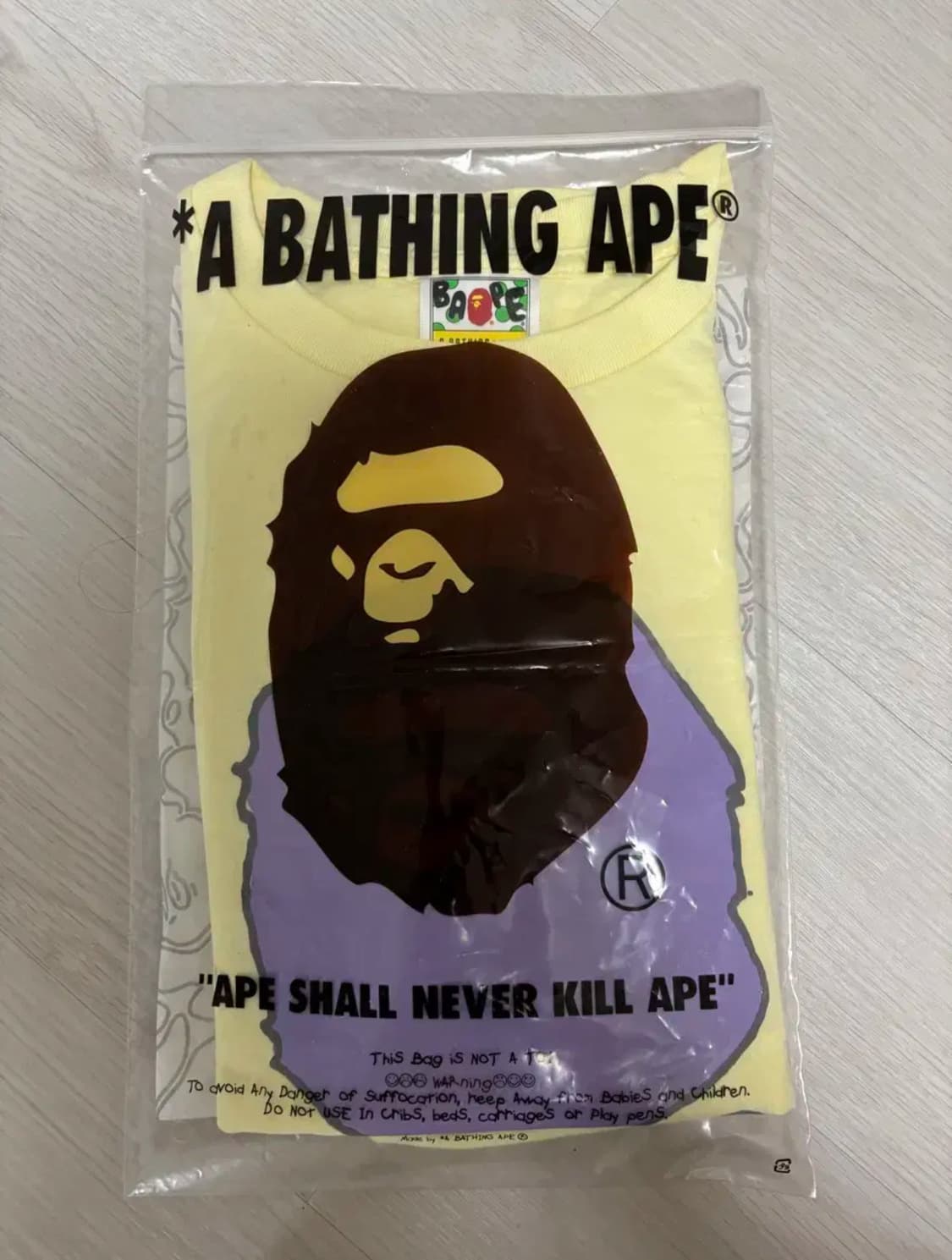 Bape yellow bathing ape tee 베이프 옐로우 반팔 상품이미지3
