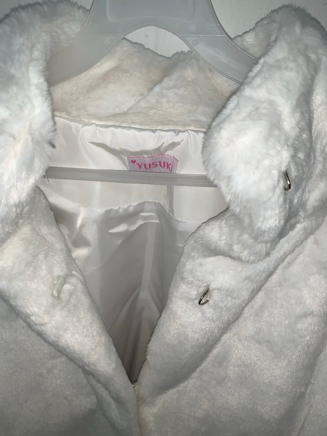 YUSUKI Faux Fur Jacket with Chains 상품이미지6