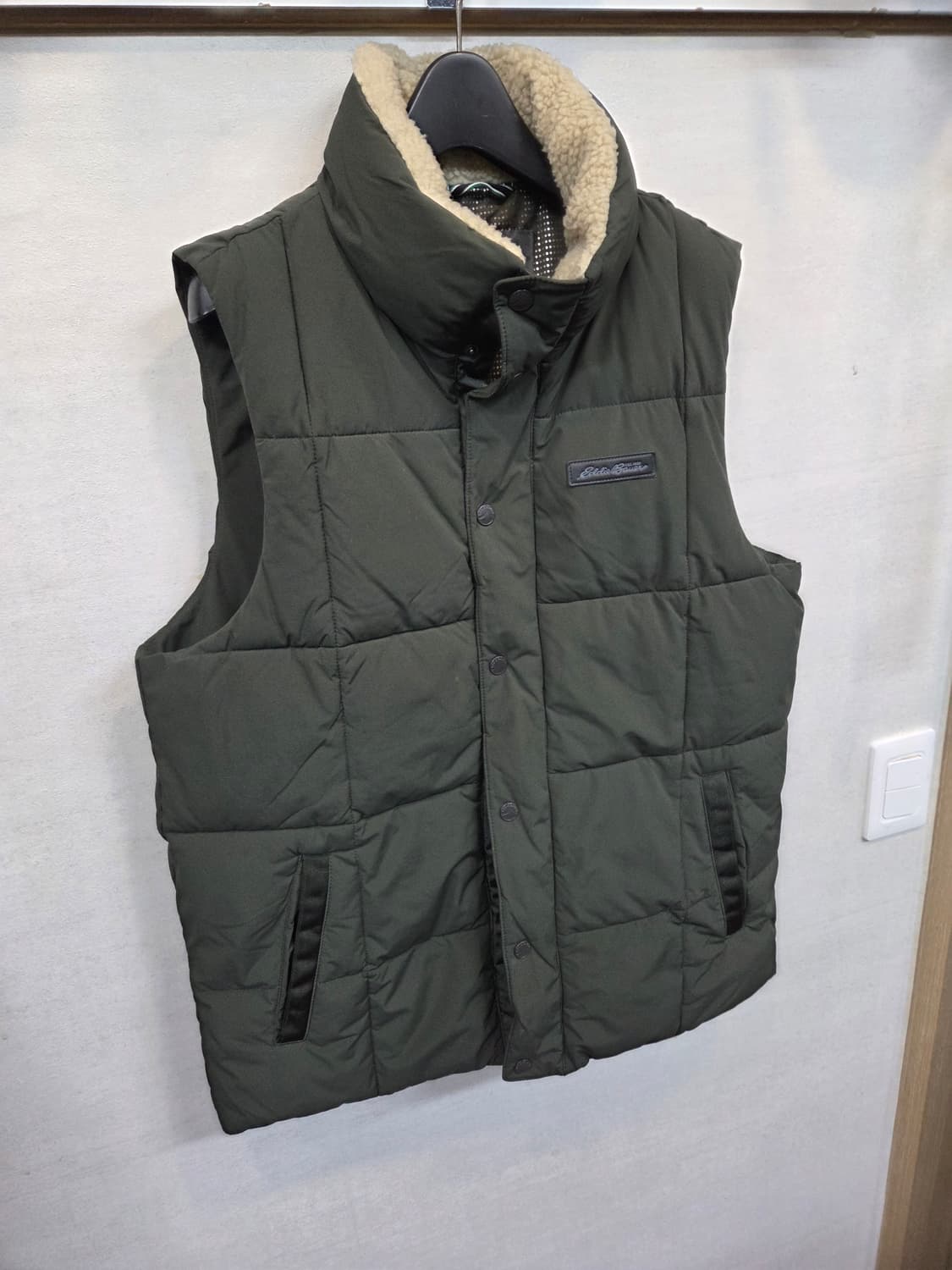 에디바우어 셰르파 패딩조끼 L 카키  상품이미지6