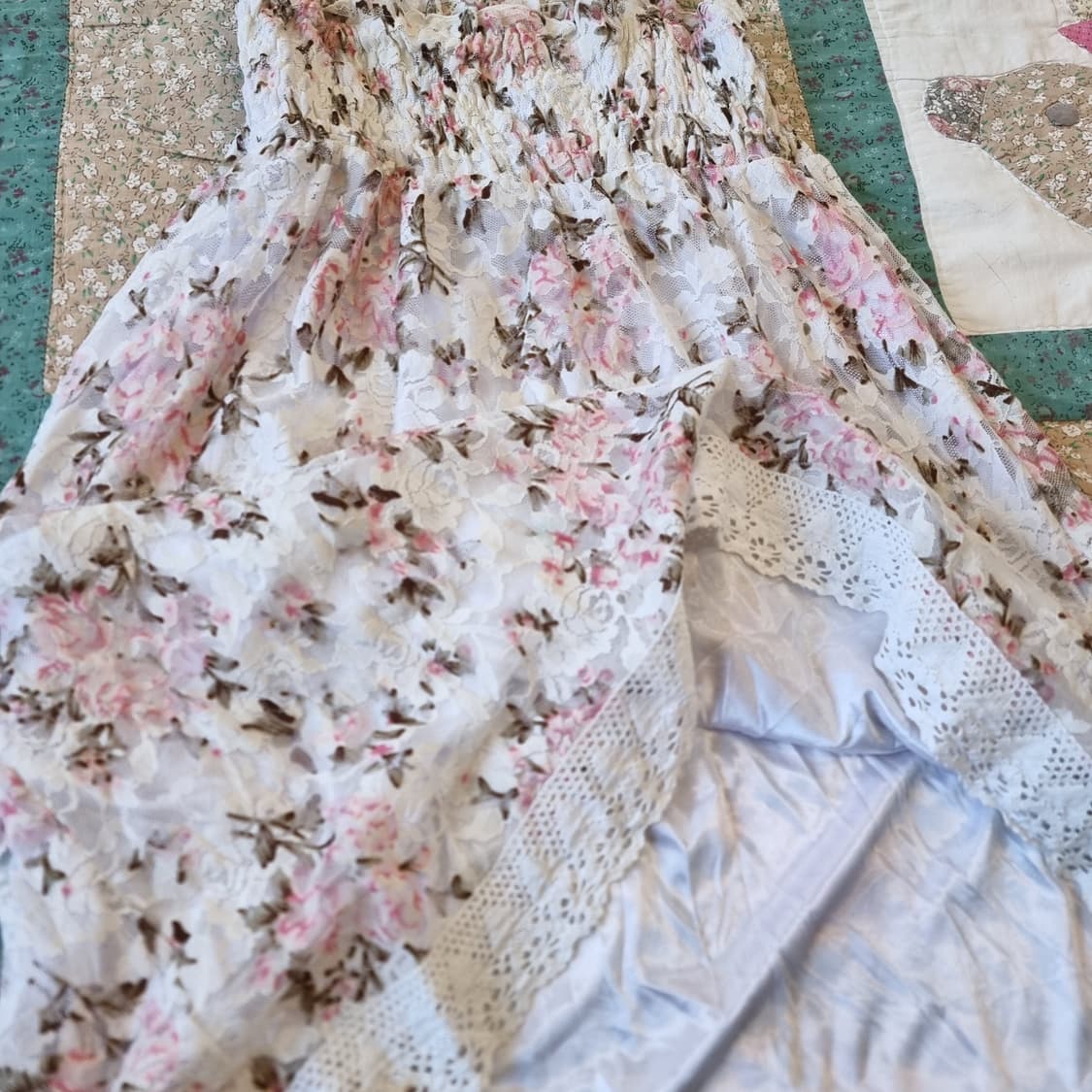 Liz Lisa(리즈리사) 로즈 플로럴 레이스 캐미솔 원피스 상품이미지6