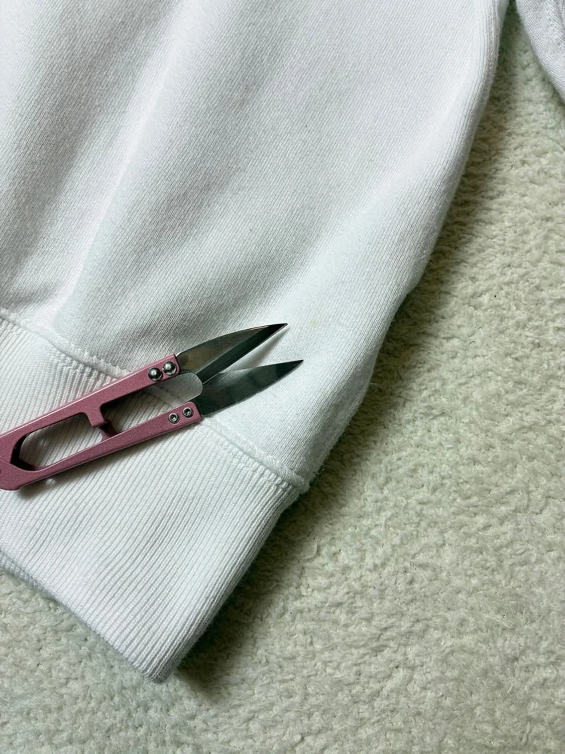 폴로 랄프로렌 우먼스 로고 큐알 맨투맨 PN6352 상품이미지6