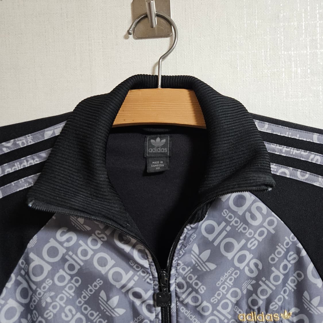 아디다스 로고 패턴 져지 110 상품이미지2