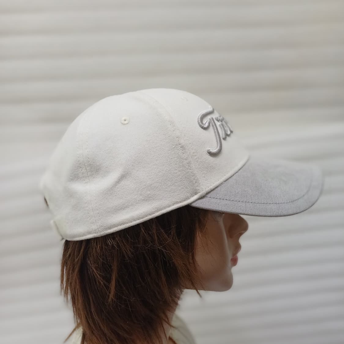 타이틀리스트 골프 스웨이드 울 볼캡 여성 캡 모자 겨울 사랑봉봉 상품이미지2