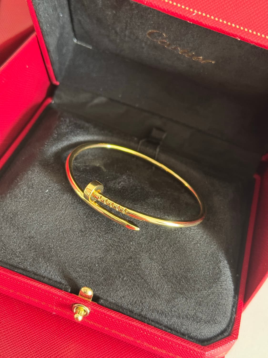 까르띠에 저스트 앵 끌루 못팔찌 브레이슬릿 상품이미지2