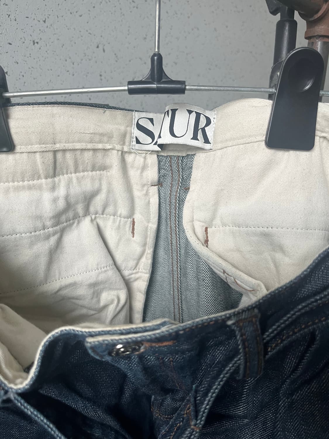 SATUR 새터 카마로 벨티드 로우 데님 팬츠 상품이미지3