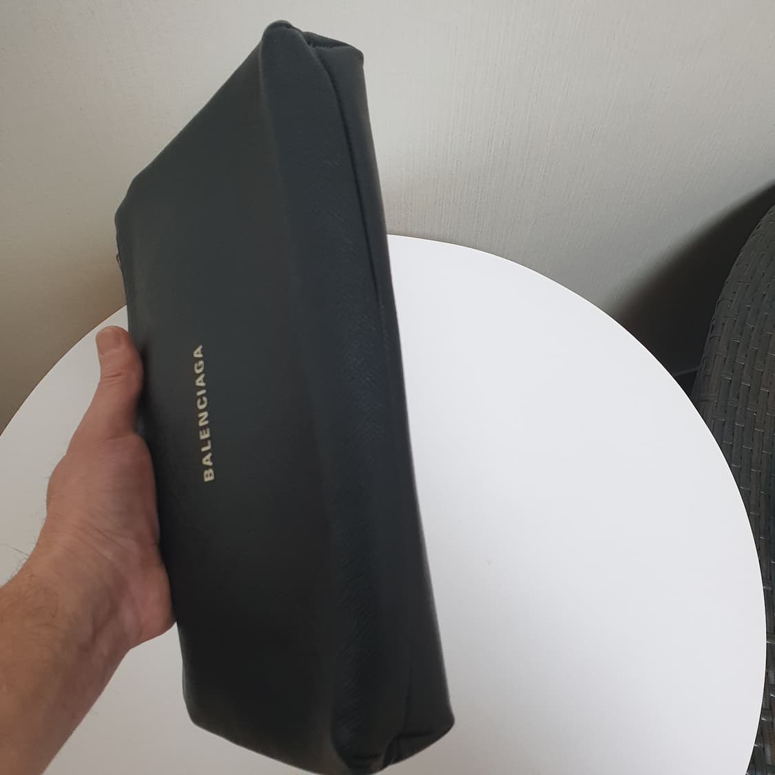 발렌시아가  클러치백  상품이미지3