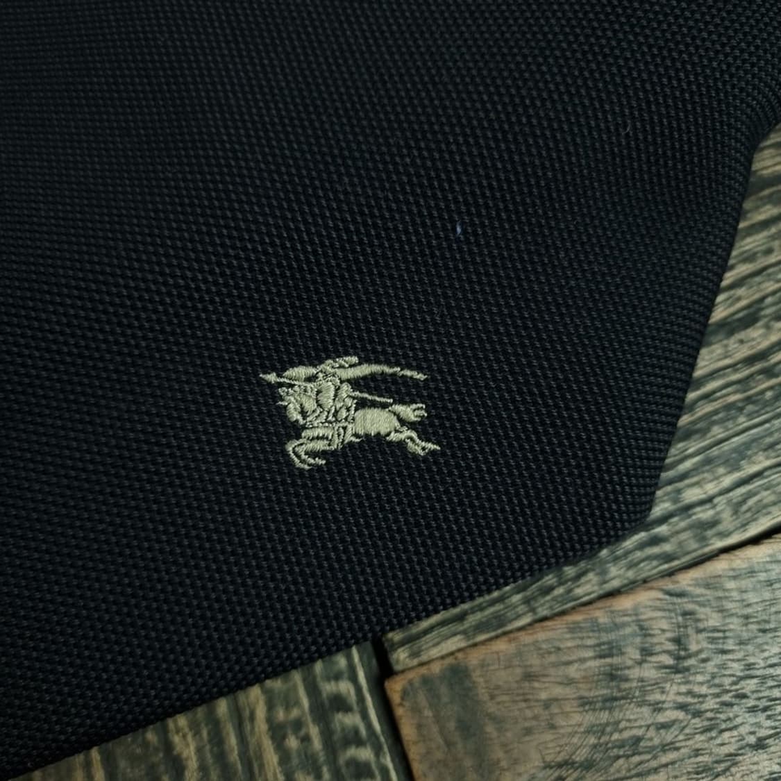 [버버리] 블루라벨 Y2K 빈티지 로고 자수 아일렛 숄더백 P01588 상품이미지5