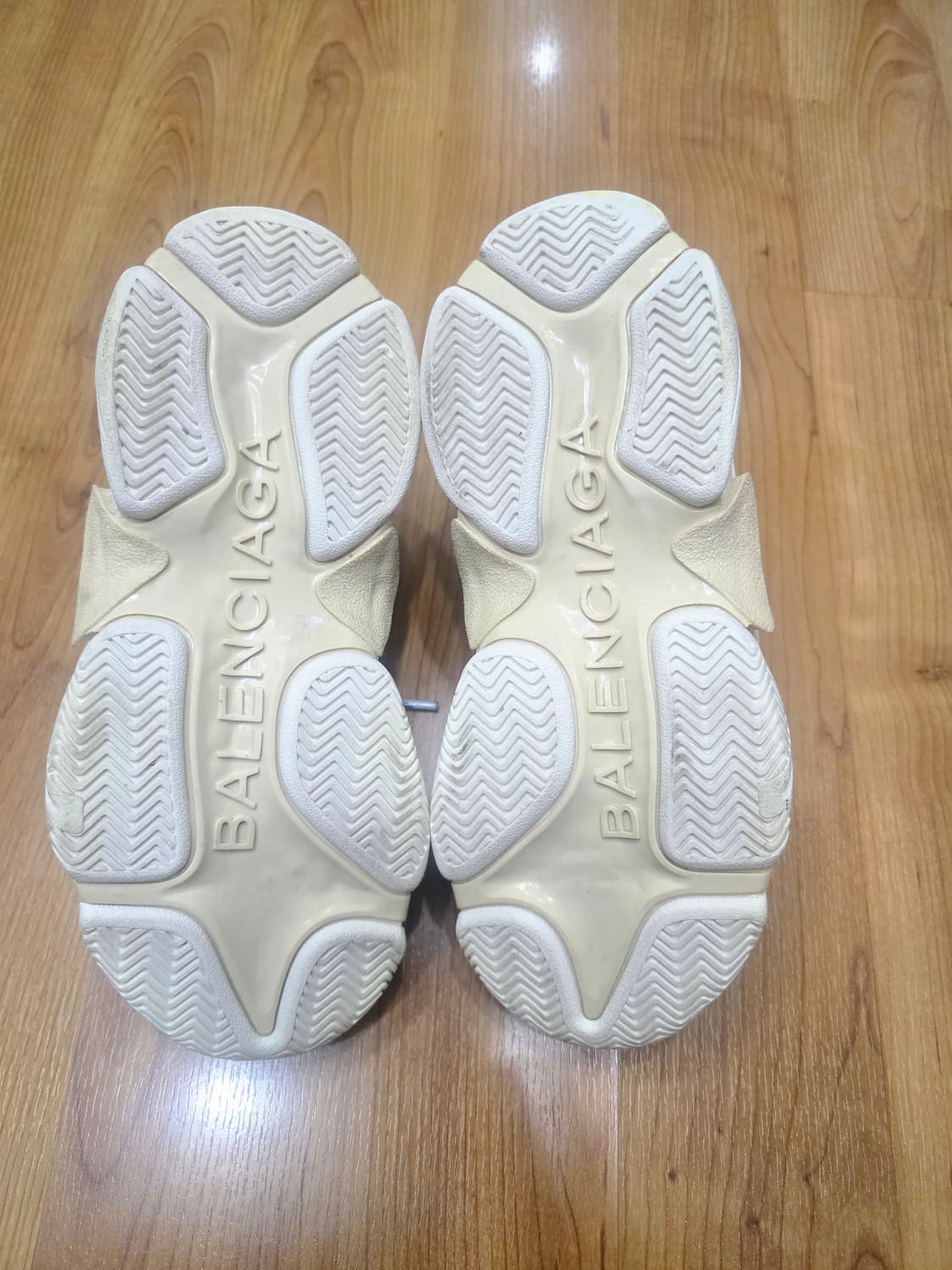 발렌시아가 트리플 S 아이보리 36 상품이미지7