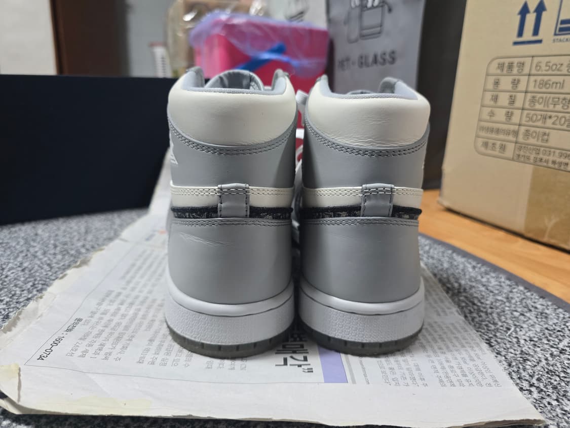 [255 40.5] 에어 조던 1 디올 하이 OG 상품이미지3