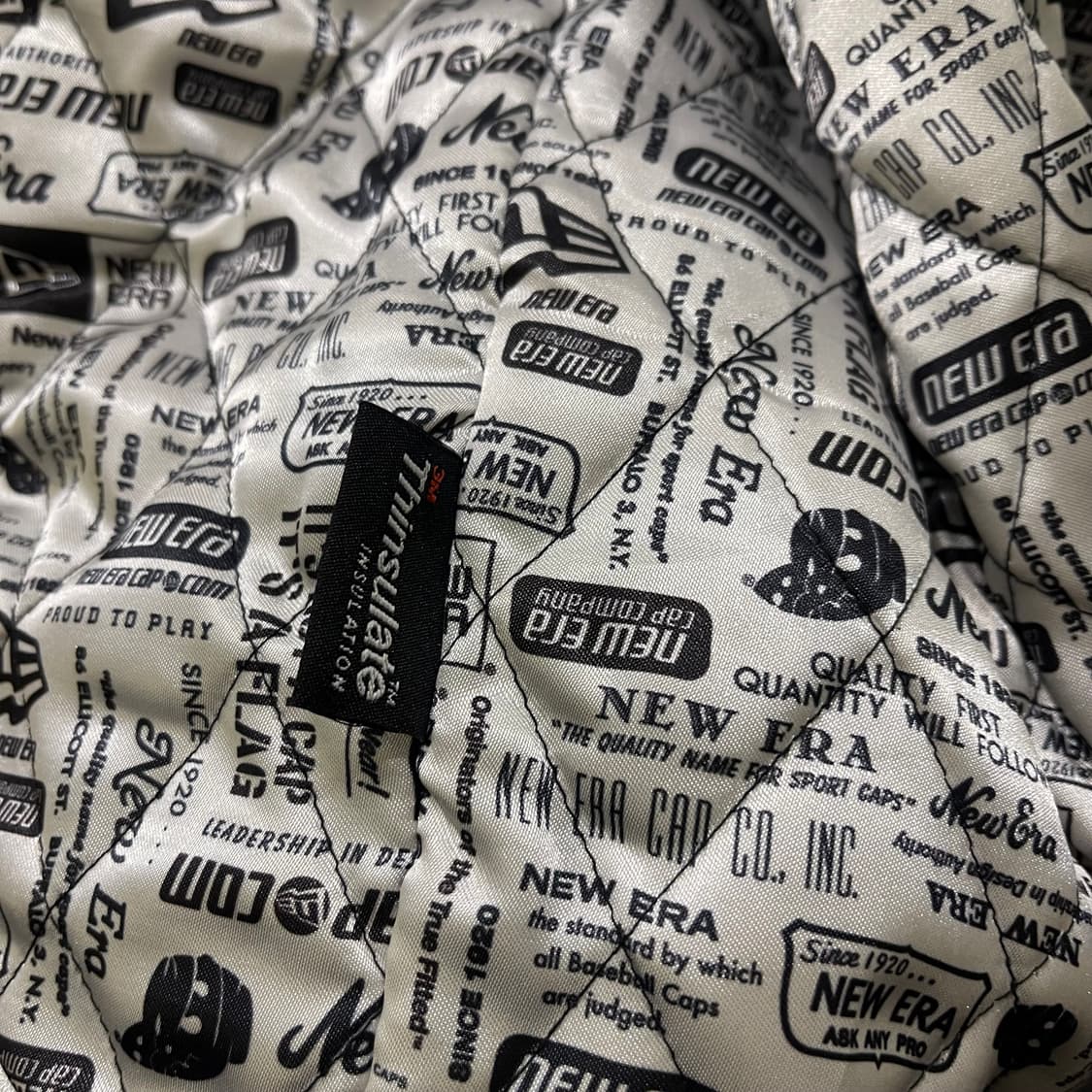 뉴에라 레더 스타디움 점퍼 상품이미지6