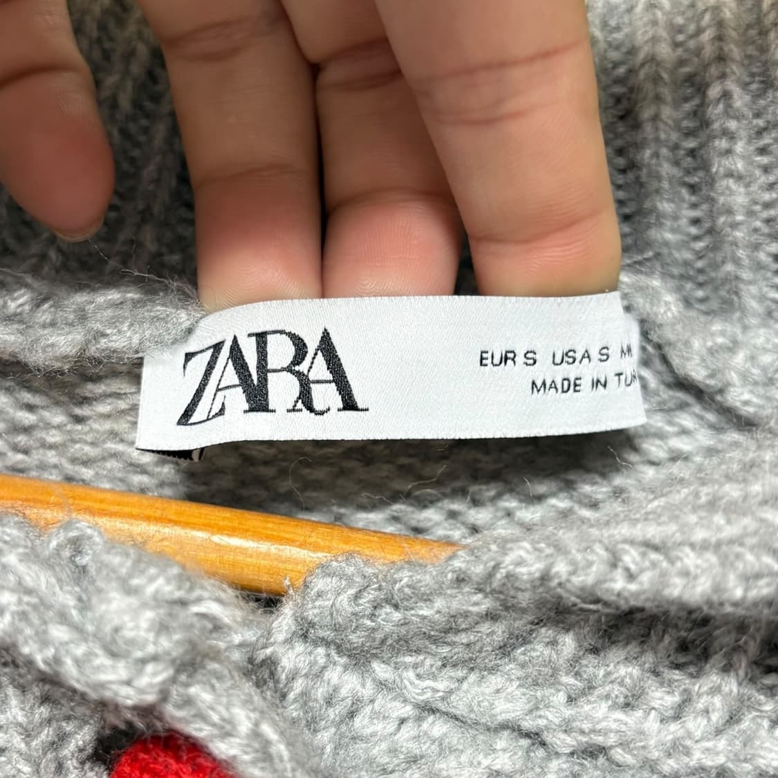 3764 자라 그레이 레이스 퍼프 자수 니트가디건 상품이미지5