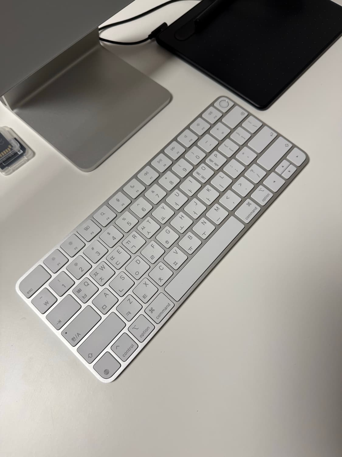 [16GB] 애플 아이맥 M4 10코어 24인치 실버 상품이미지3