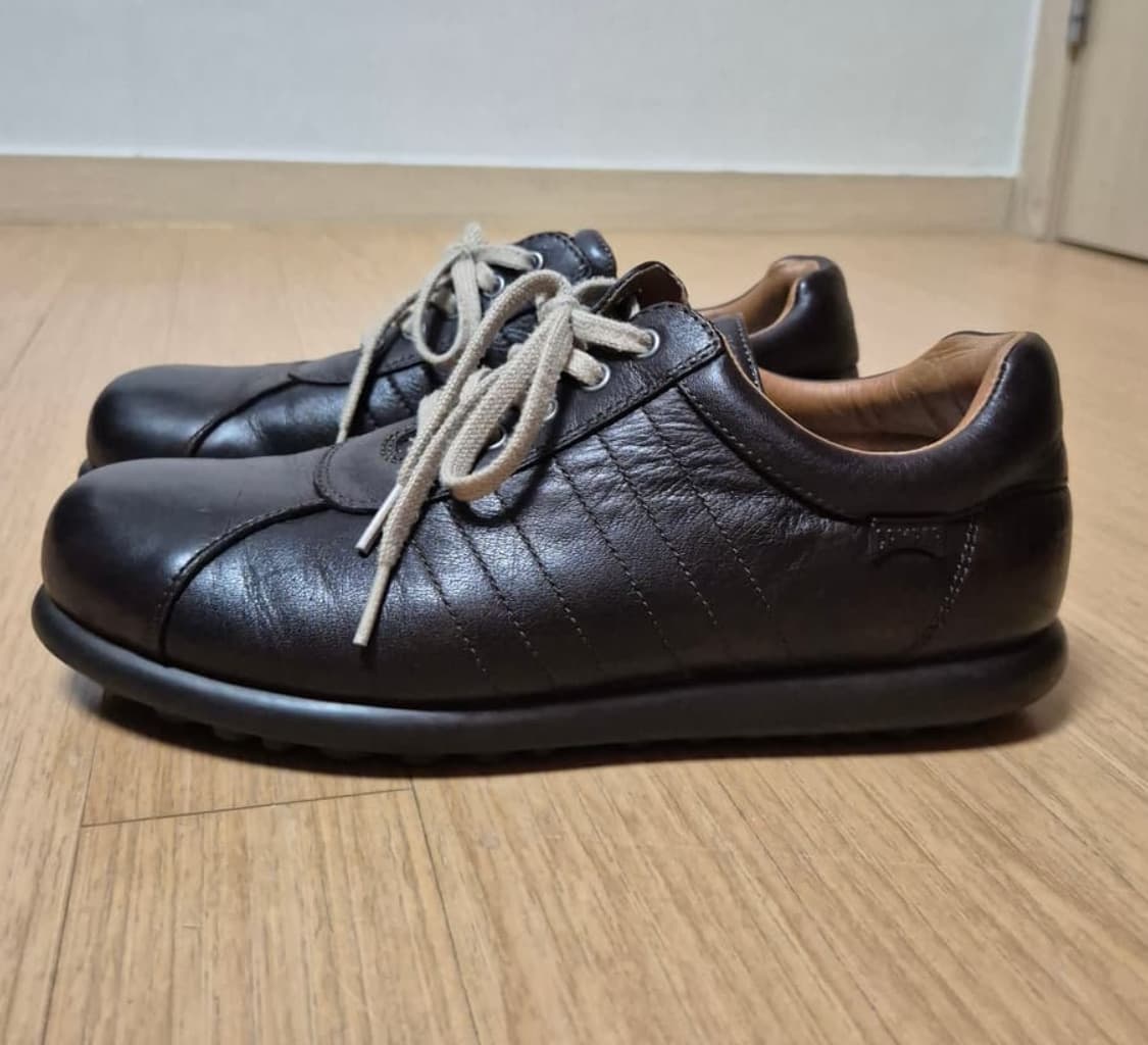 [캠퍼/펠로타스] 새상품 다크브라운 스니커즈 / 40 상품이미지4