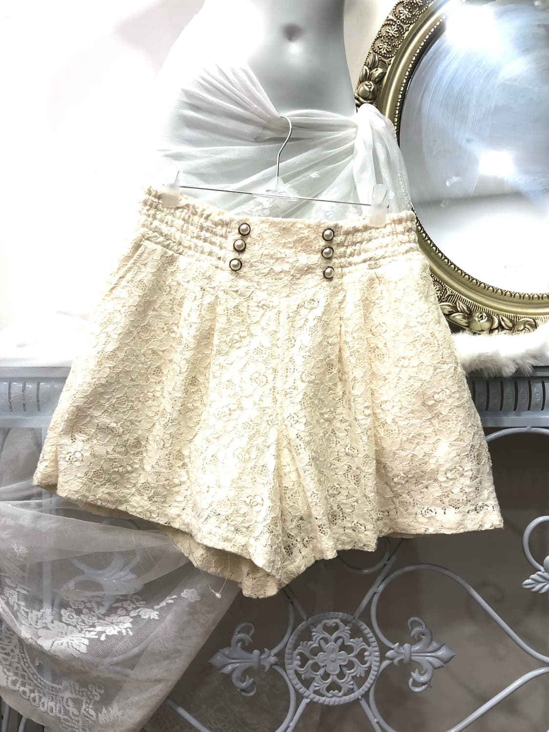 ivory floral lace culottes 상품이미지1