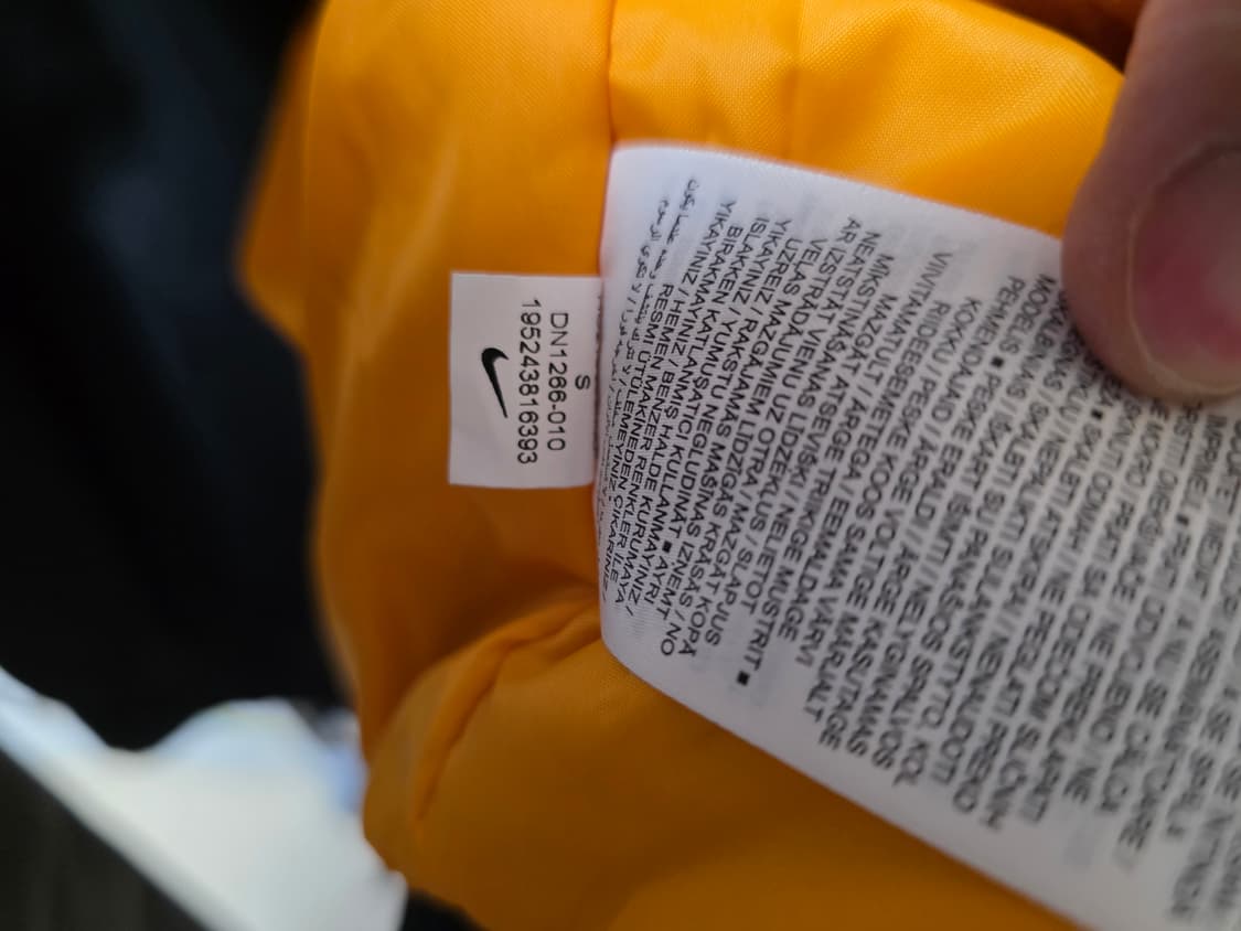 (S)나이키 사틴 봄버자켓 US사이즈 상품이미지3