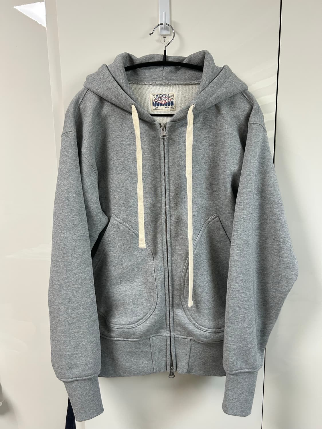 브론슨 NON STOCK 회색 후드집업 40사이즈 상품이미지1