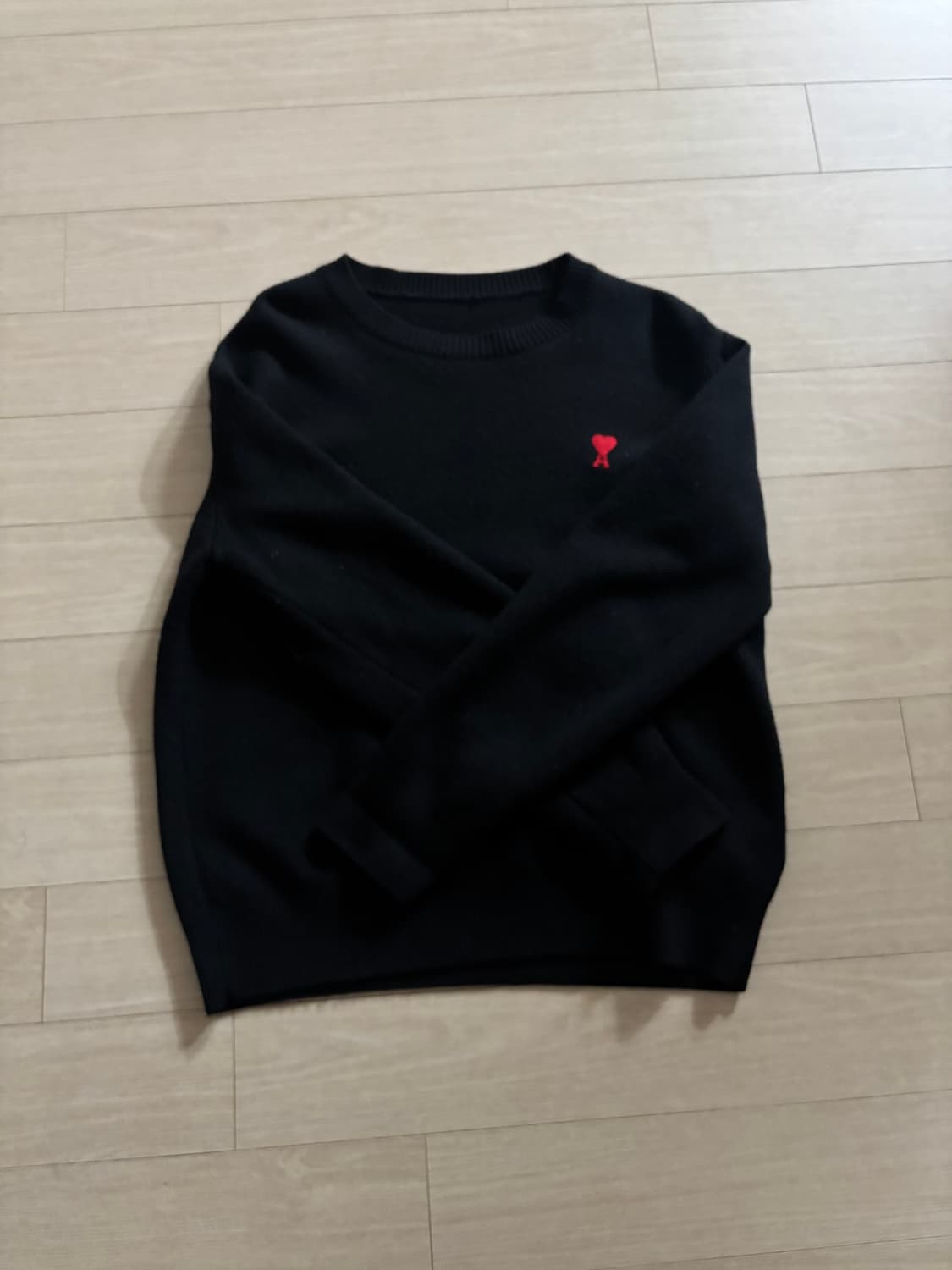 아미 스몰 하트 로고 립드 크루넥 블랙 상품이미지2