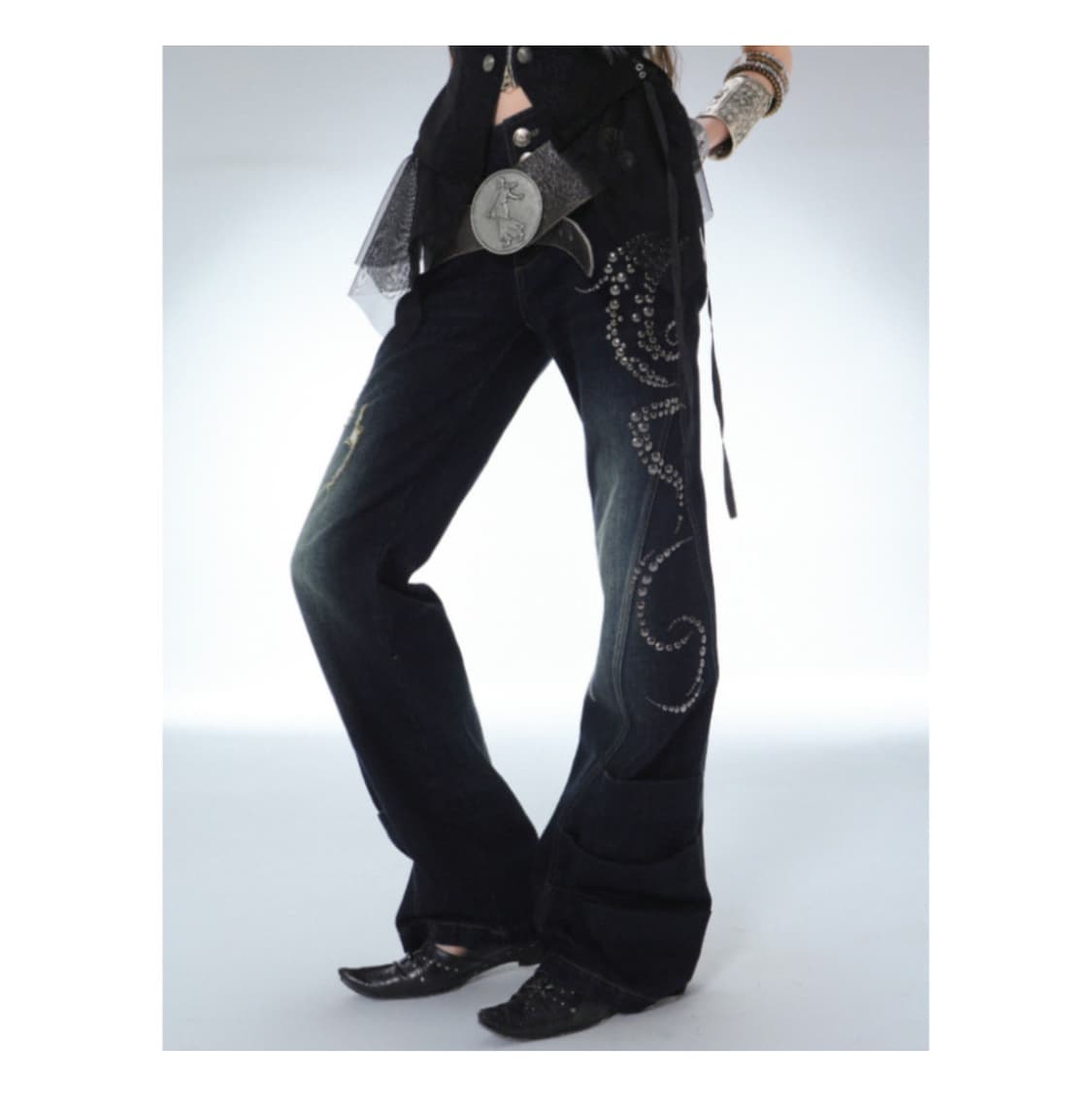 DOUBLE PUNCH 더블펀치 청바지 플레어 디스트레스드 스터드 팬츠  상품이미지1