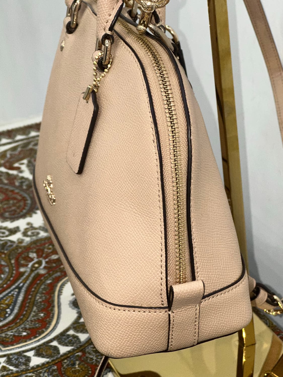 코치 돔 크로스백 상품이미지3