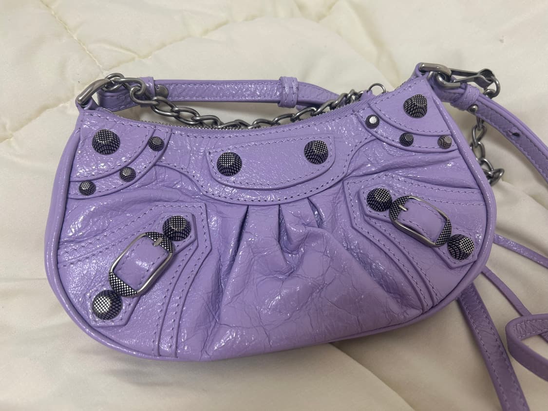 발렌시아가 르카골 미니 램스킨 크로스백 상품이미지6