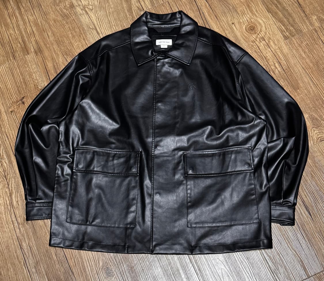 캘빈클라인 페이크 레더 세미 오버핏 자켓 상품이미지2