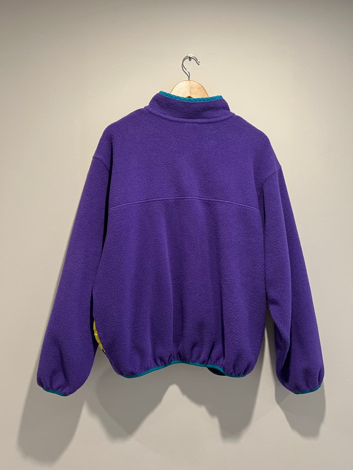 엘엘빈 풀오버 신칠라 판매 합니다 XL 상품이미지2