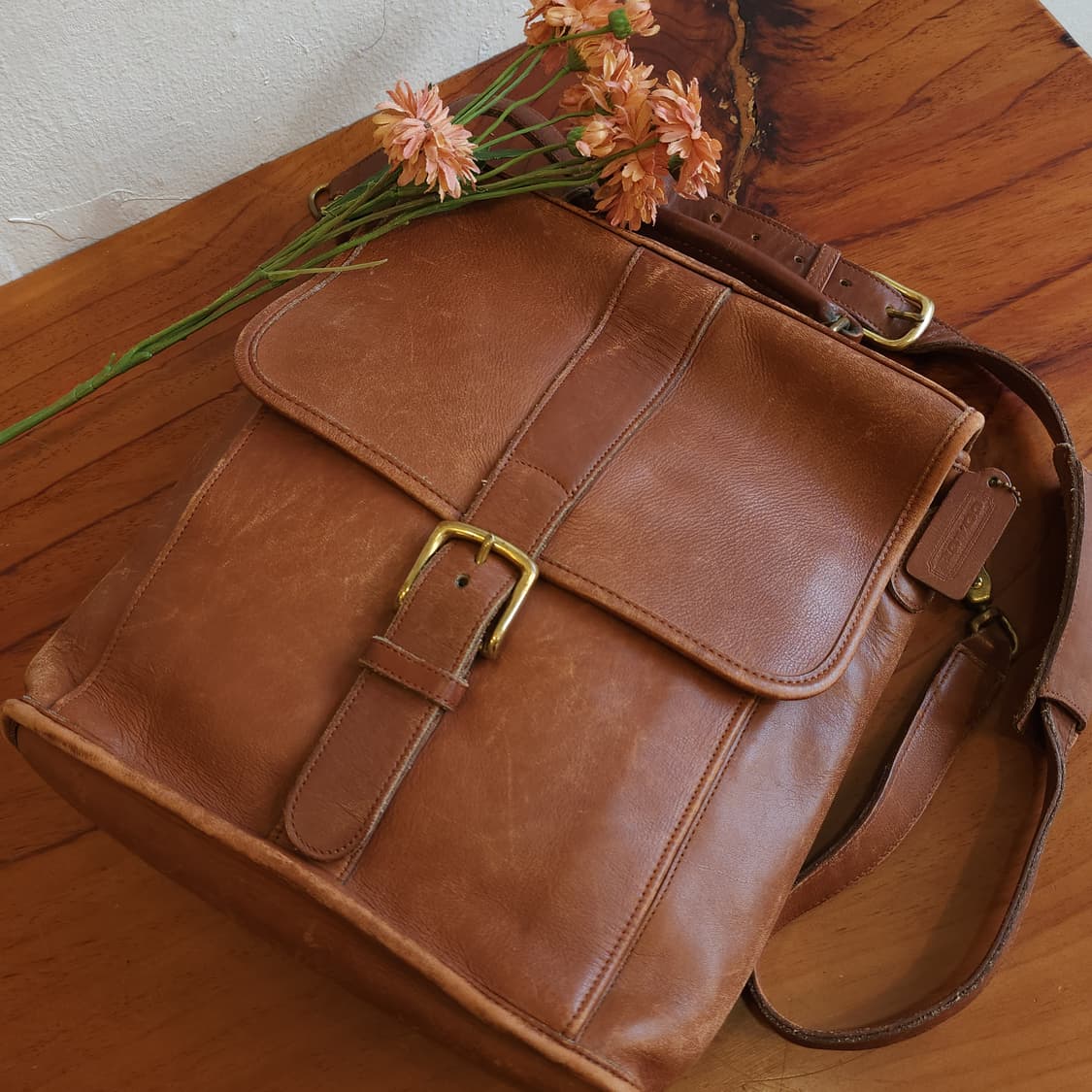 90년대 올드 코치 빈티지 글로브 탠디 레더 카우하이드 크로스백 상품이미지3