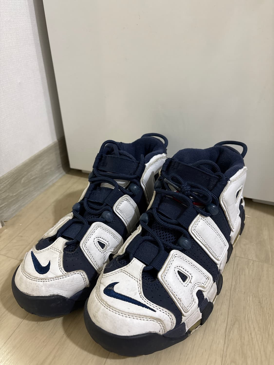 나이키 업템포 올림픽 250 상품이미지1