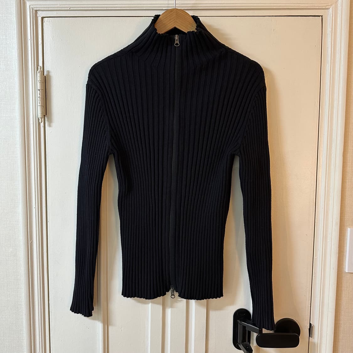 아모멘토 하이넥 투웨이 집업 가디건 상품이미지3