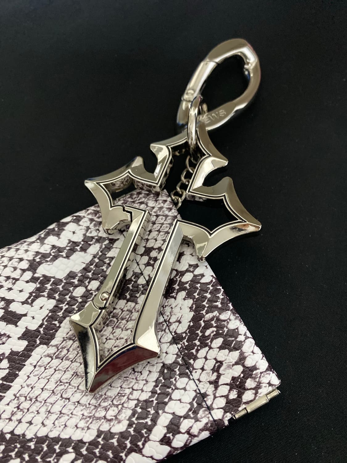 고딕 크로스 키링 상품이미지2