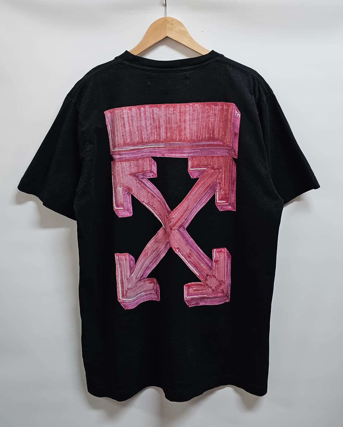 오프화이트 마커애로우 반팔티셔츠 XL 정품큐알 상품이미지2