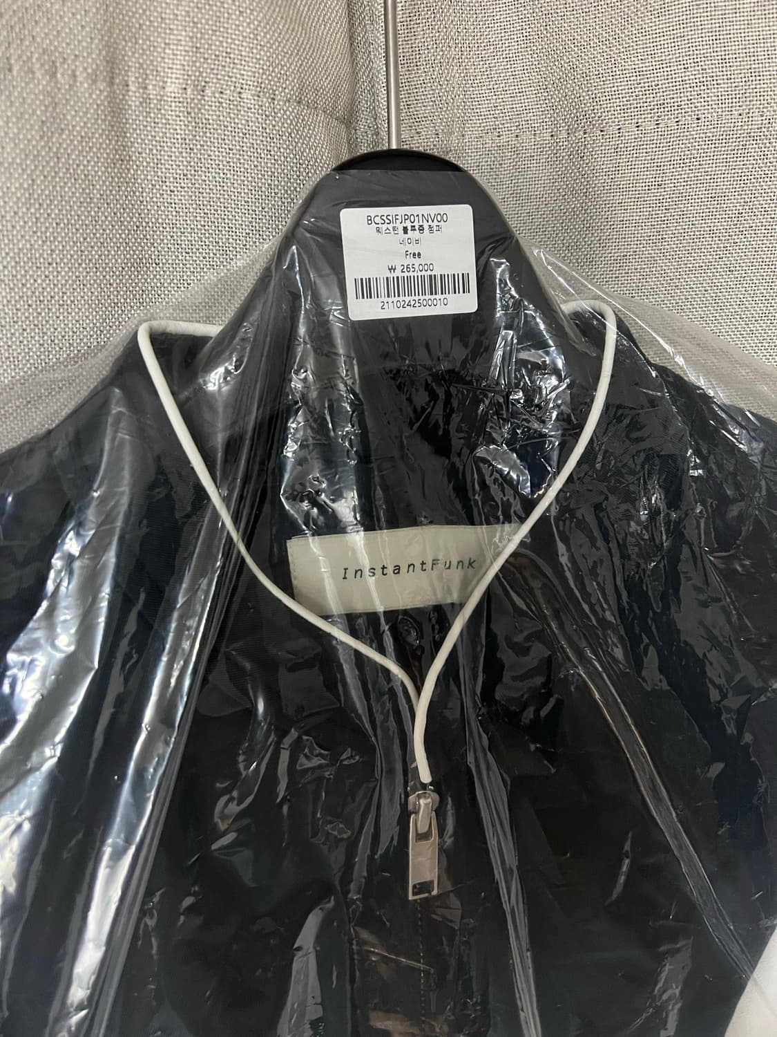 새상품/구할수없는/약30%저렴)인스턴트펑크 웨스턴블루종점퍼-네이비FREE 상품이미지5