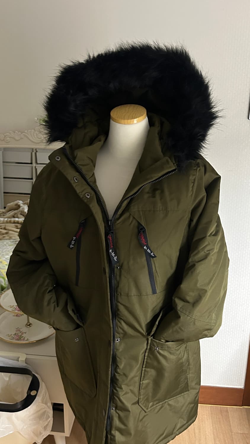 (정품) 캐나다웨더기어 퍼 후드 패딩팔아요 상품이미지3