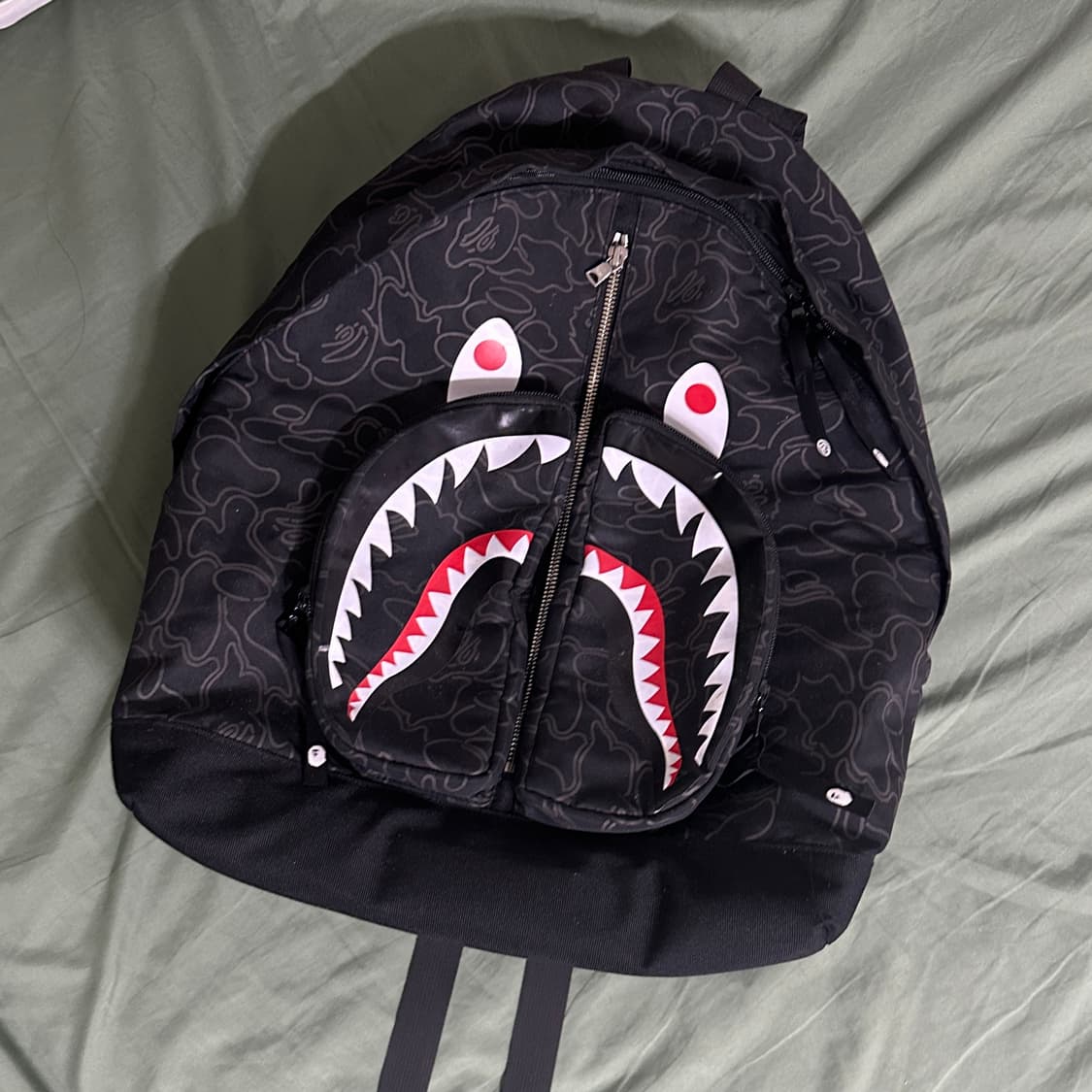 Bape 베이프 샤크 카모 백팩 가방 상품이미지2