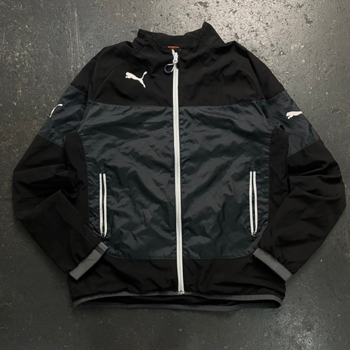 100 푸마 바람막이  상품이미지1