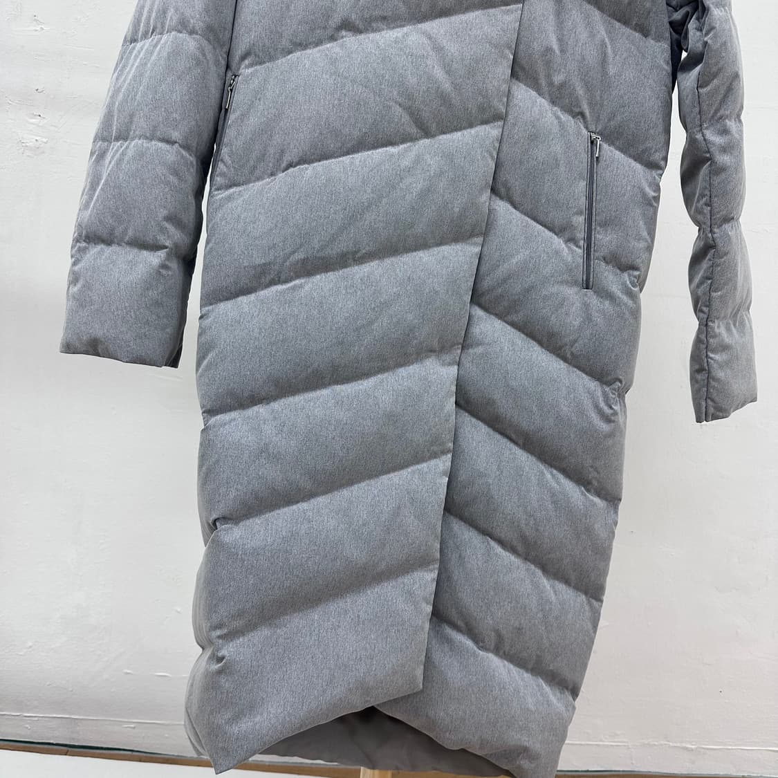 피스비사라 오리털 롱패딩 점퍼 M사이즈 상품이미지4