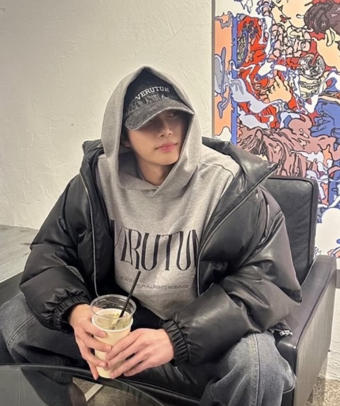 실측 2XL 베루툼 신형 24FW 세리프 로고 후디 오버핏 후드티 그레이 상품이미지2