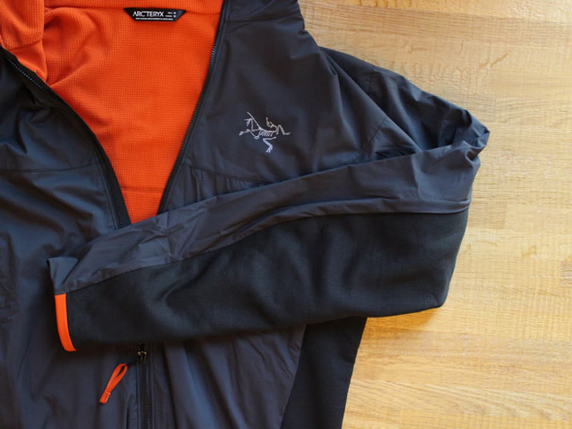 아크테릭스 플래티넘 하이브리드 후디M 상품이미지3