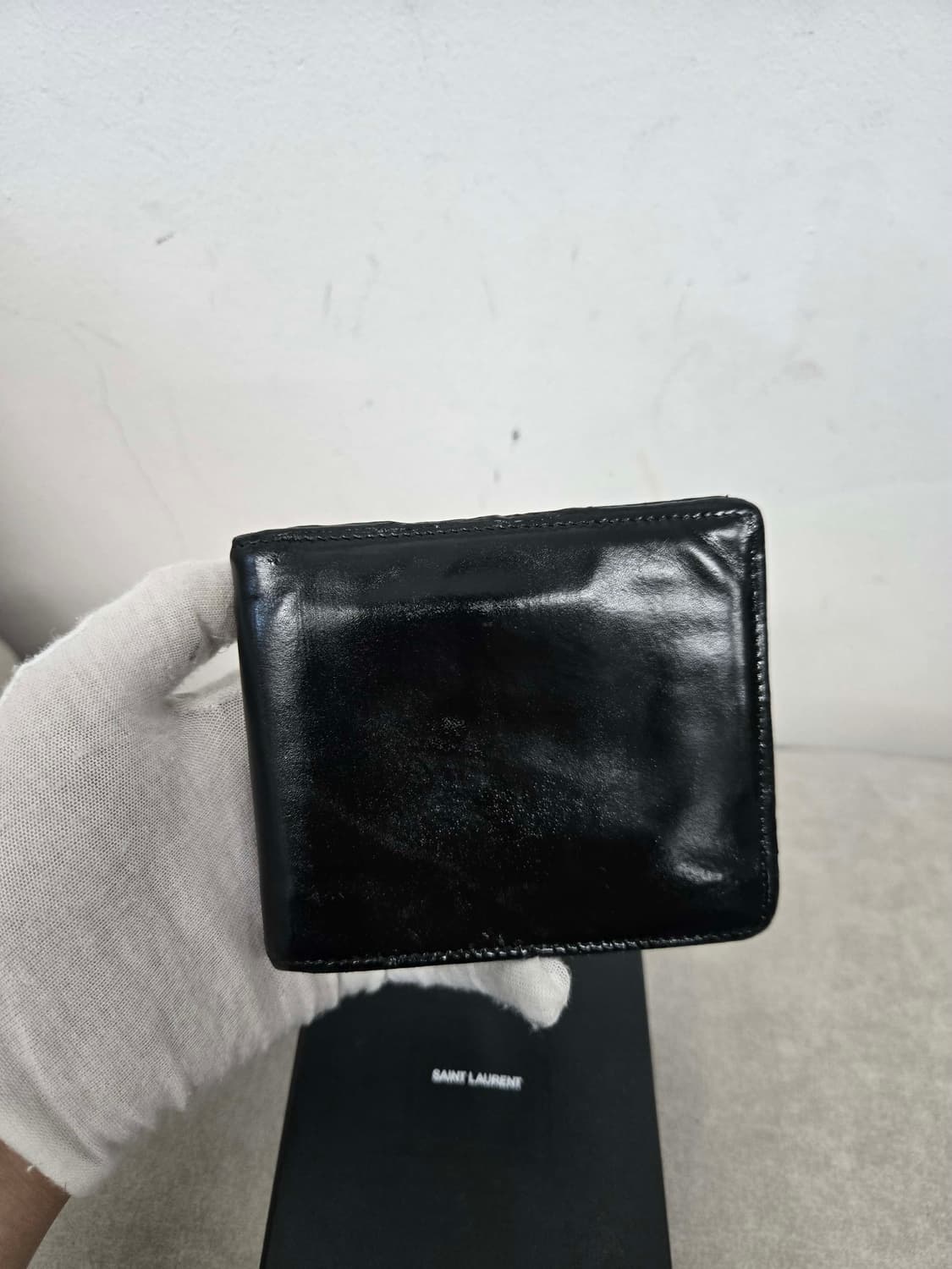 [보증서 정품] 입생로랑 로고 반지갑 상품이미지2