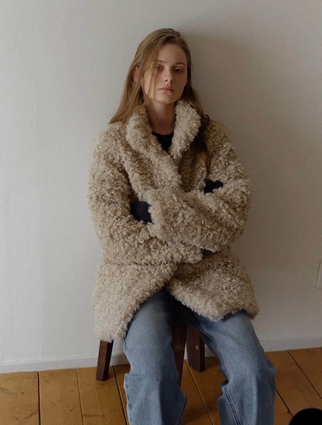 블랭크공삼 싱글 퍼코트 베이지 상품이미지3