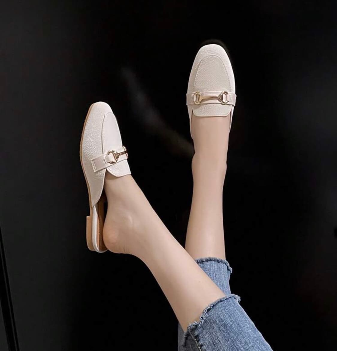 새상품 아이보리 블로퍼 스타일 뮬 슬리퍼 235 상품이미지6